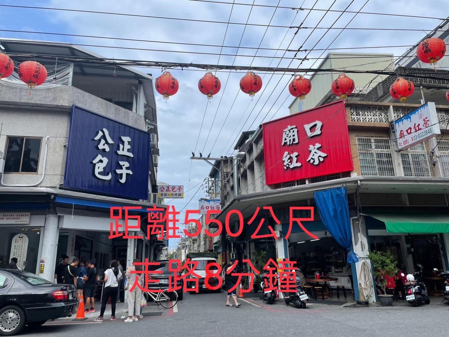 小小鋼琴家民宿&近夜市文創美食街 Хуалянь Экстерьер фото
